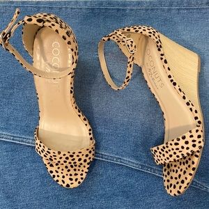 Coconuts by Matisse Tan Leopard Print Ankle Strap Wedge Size 8